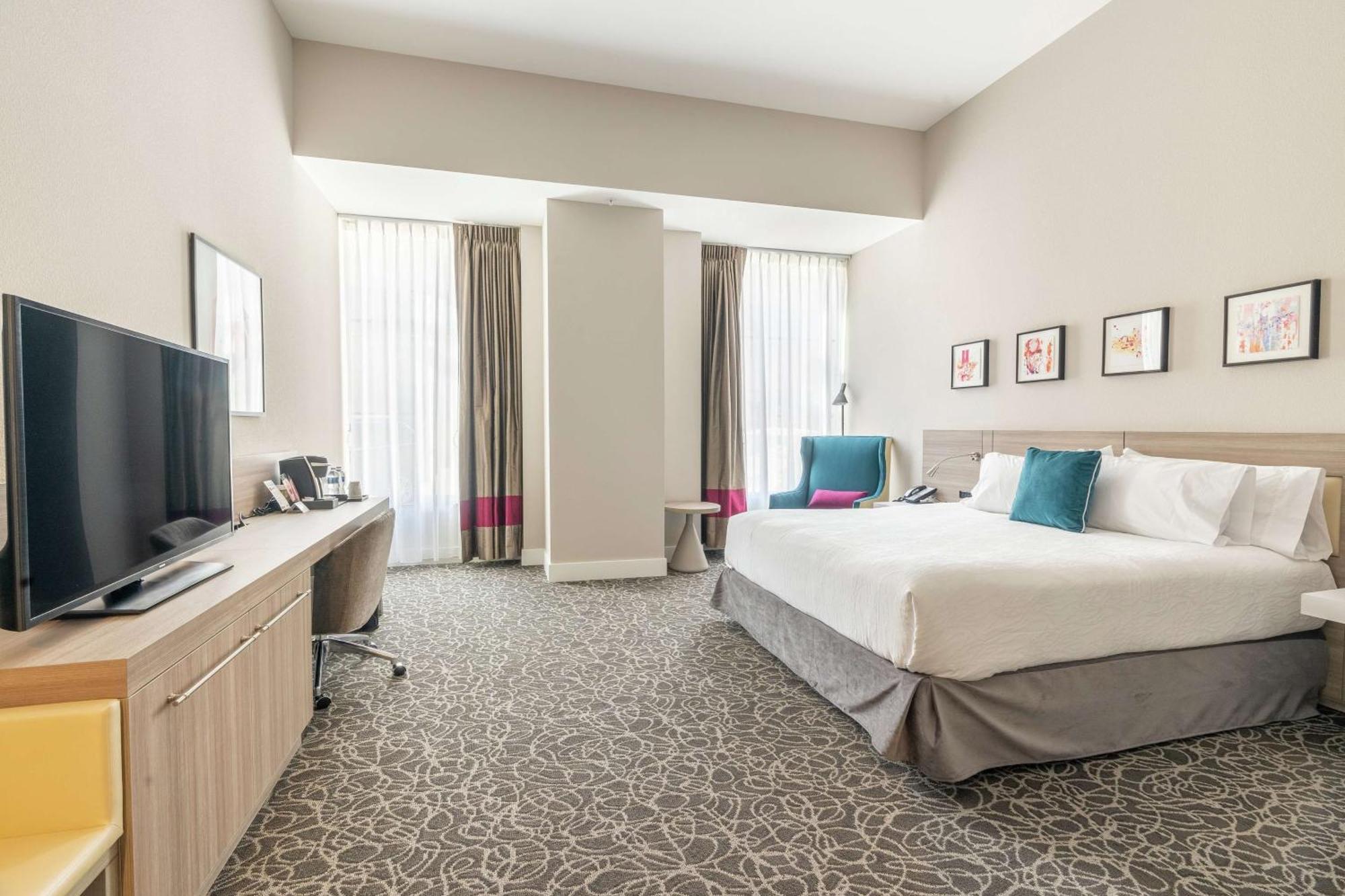Hilton Garden Inn Wichita Downtown, Ks Екстериор снимка